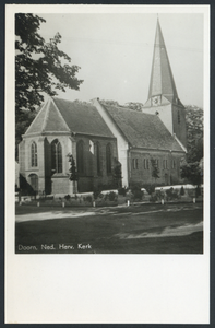 17821 Gezicht op de Nederlands-Hervormde Maartenskerk (Kerkplein 2) te Doorn.